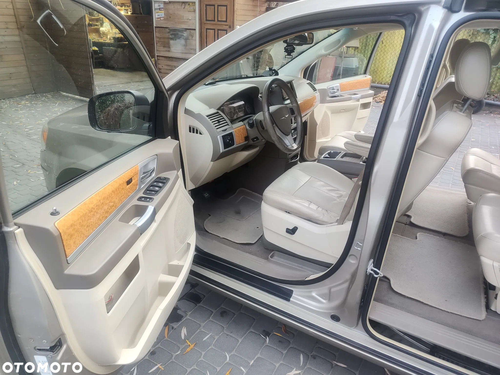 Chrysler Town & Country 4.0 Limited - 23