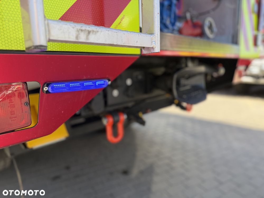 MAN Wóz strażacki CIĘŻKI Pojazd pożarniczy Straż pożarna MAN 18.284 4x4 6t wody+piana, CNBOP, działko dachowe, skrzynie dachowe, łańcuchy podrzutowe - 32