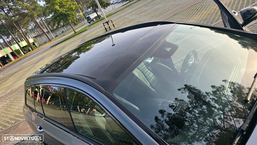 Mercedes-Benz E 300 de 9G-TRONIC AMG Line - 9