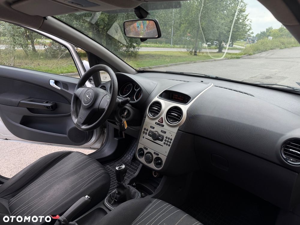 Opel Corsa 1.2 16V Enjoy - 17