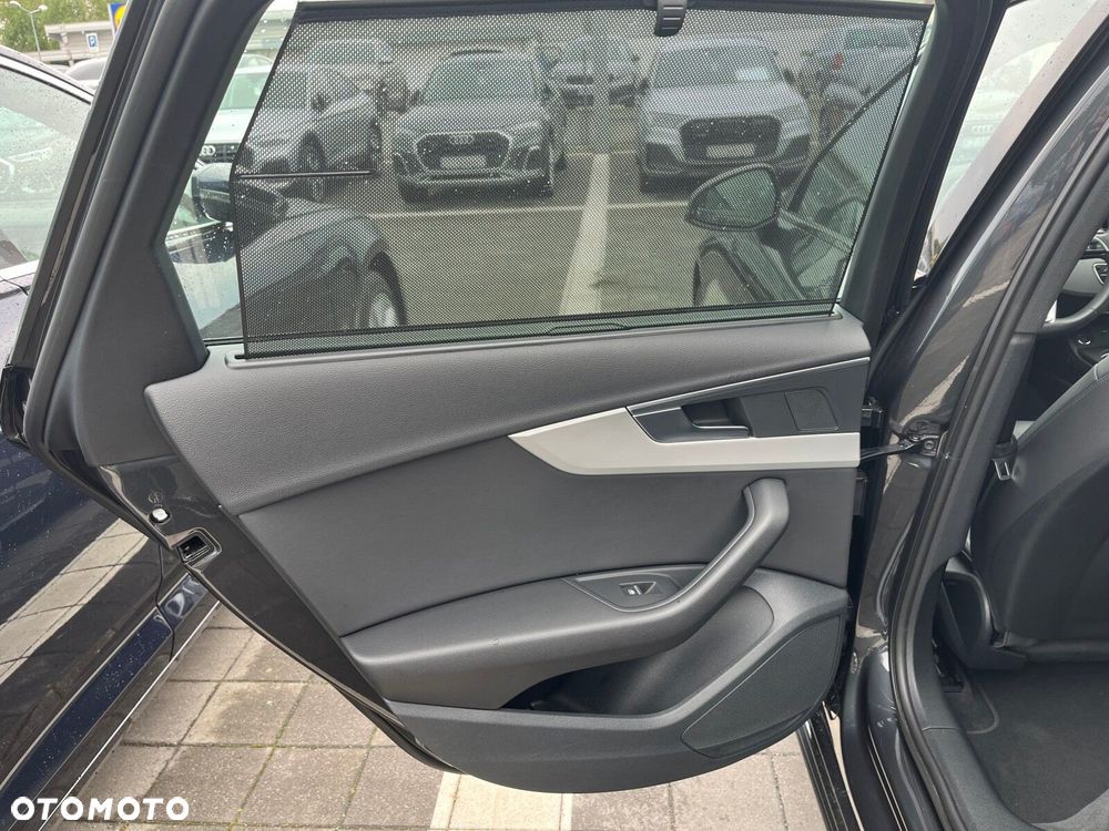 Audi A4 Avant - 14