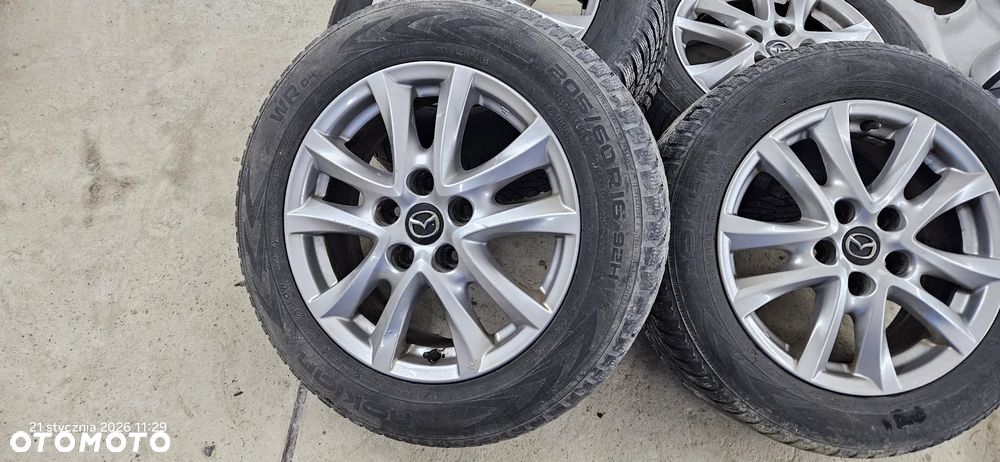 Koła alufelgi 16'' opony zimowe Mazda 3 III BM 6 GJ 2017r Nokian 205/60R16 92H 5x114,3 - 3