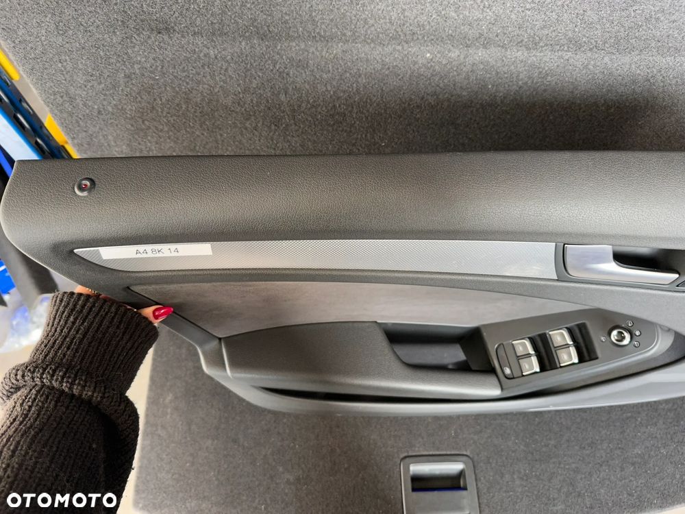 Tapicerka boczek drzwi lewy przód Audi A4 8K 8K1867105 - 6