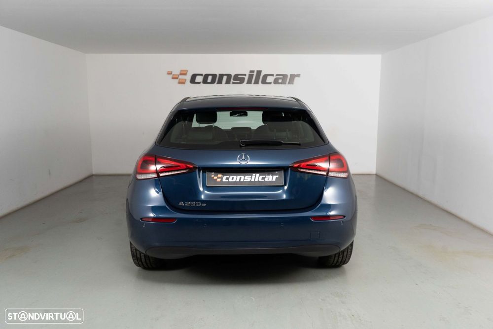 Mercedes-Benz A 250 e Progressive - 6