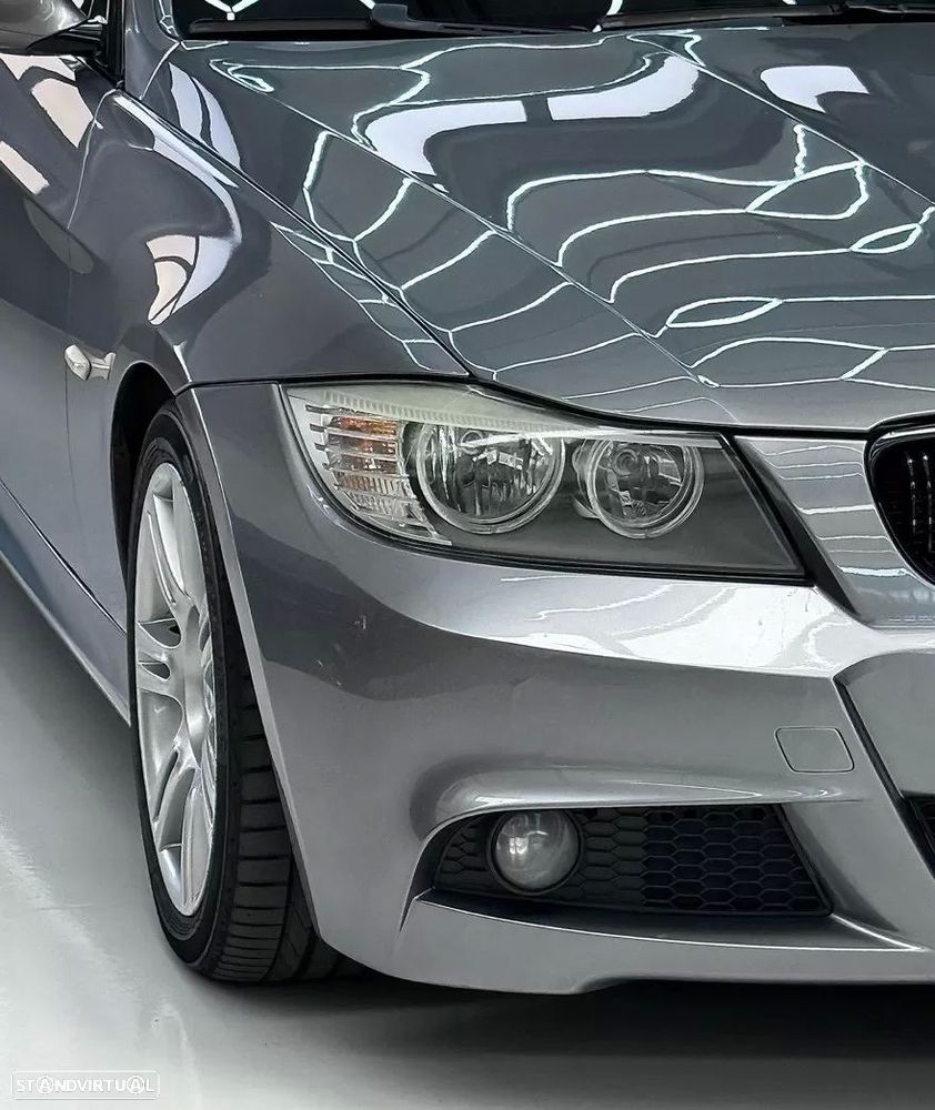 BMW 318 d Pack M - 12