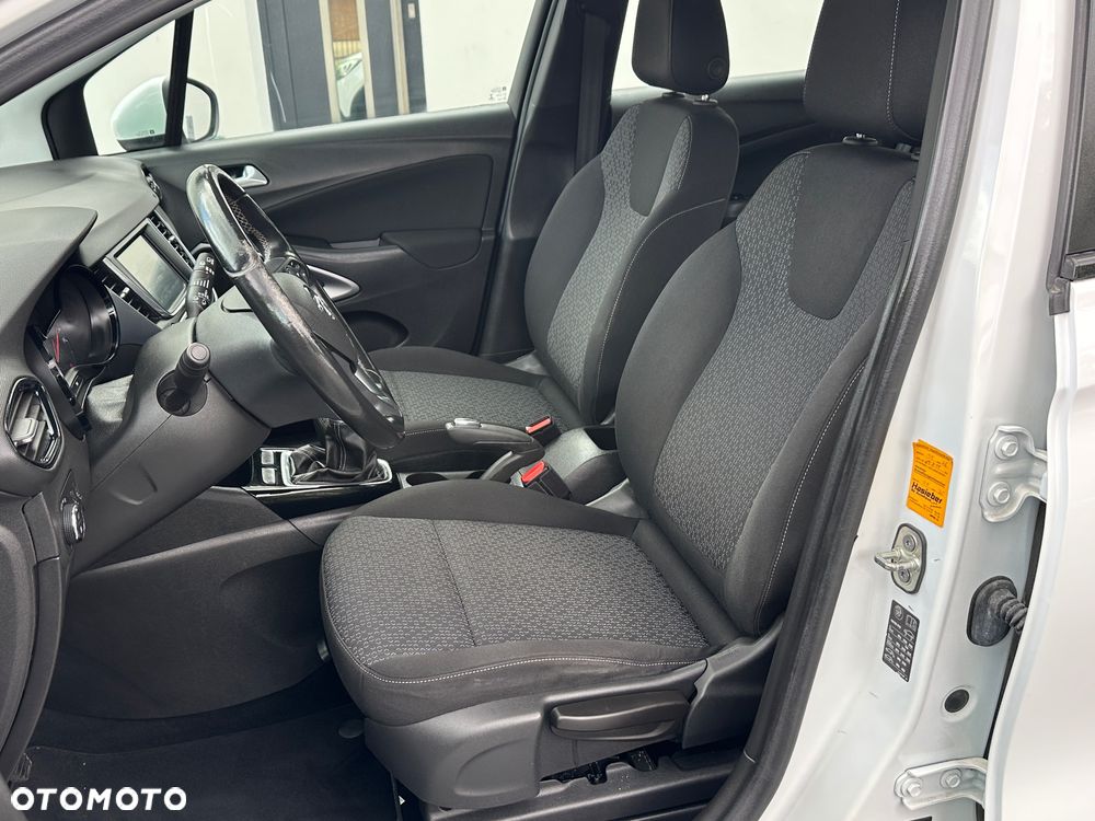 Opel Crossland X - 14