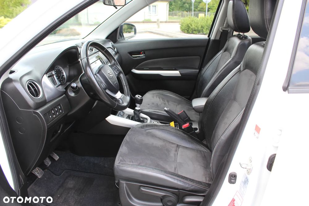 Suzuki Vitara 1.6 DDiS (4x4) Allgrip Comfort+ - 16