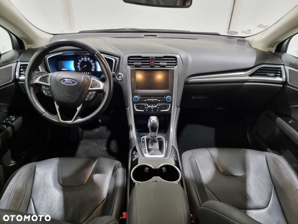 Ford Mondeo - 27
