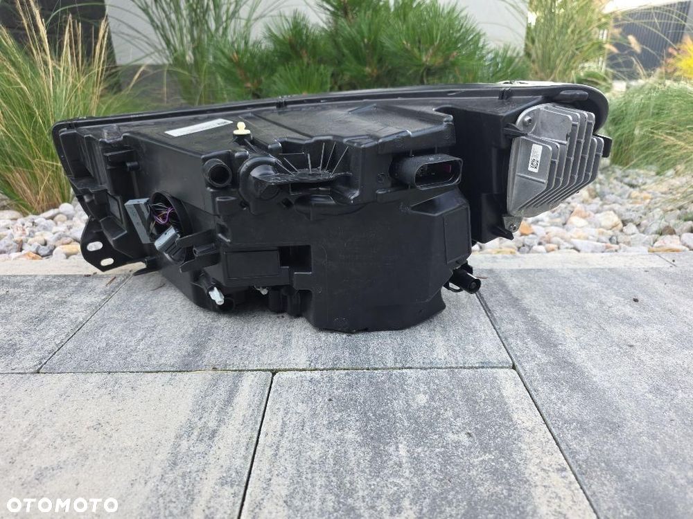 VOLVO XC40 Lampa prawa przód Full Led 31655982 2017-2022 - 10