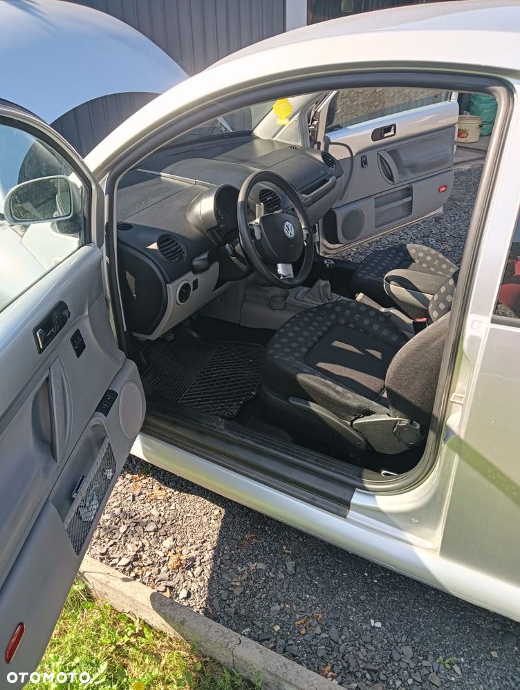 Volkswagen New Beetle 1.9 TDI - 2