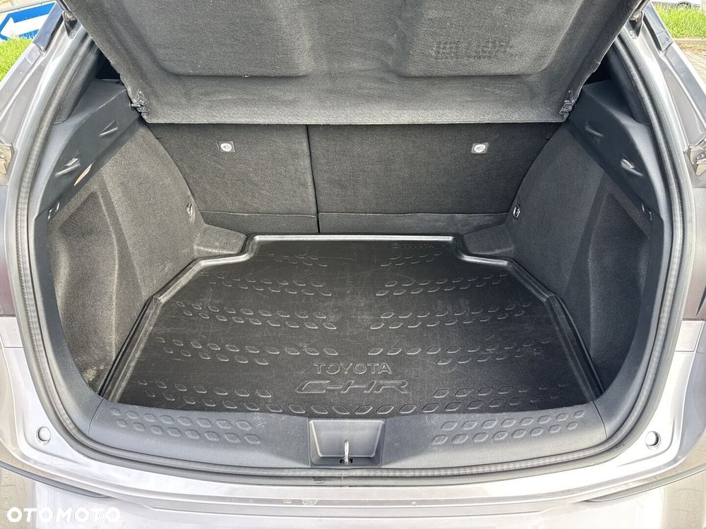 Toyota C-HR 1.2 T Dynamic - 16