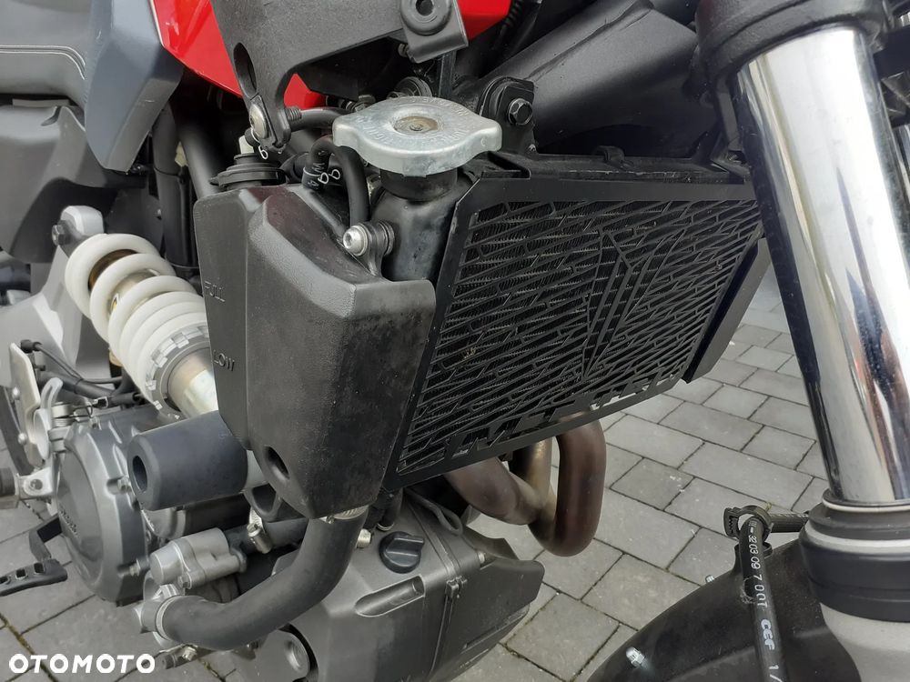 Yamaha MT - 14