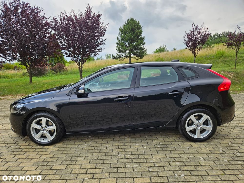 Volvo V40 T4 Kinetic - 12