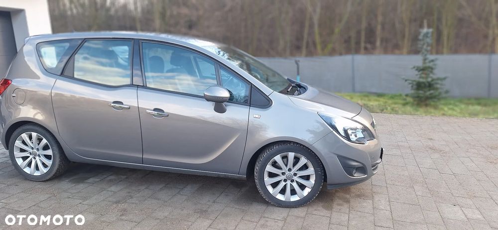 Opel Meriva 1.4 T Cosmo - 13
