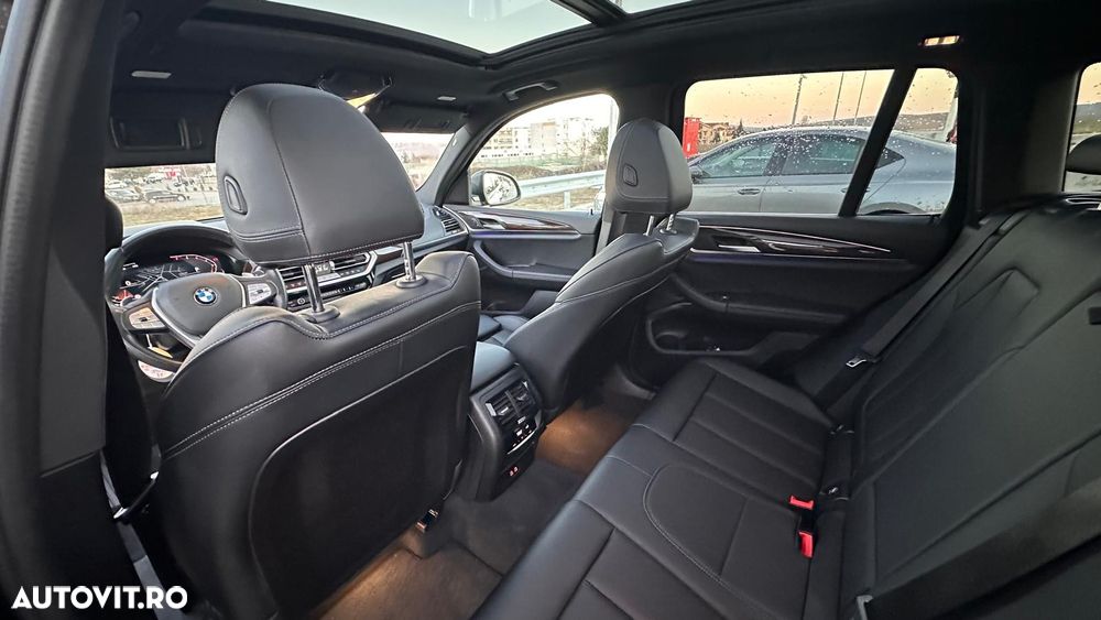 BMW X3 xDrive30i AT Luxury Line - 27