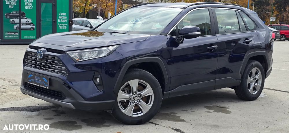 Toyota RAV4 - 1