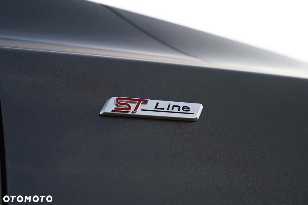 Ford Focus 1.0 EcoBoost mHEV ST-Line X - 24