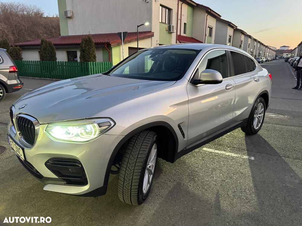 BMW X4 xDrive20d Advantage - 10