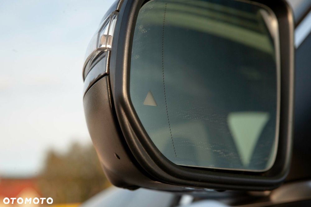 Mercedes-Benz GLE 300 d 4-Matic - 17