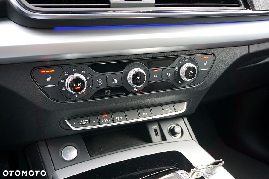 Audi Q5 35 TDI S tronic S line business - 35