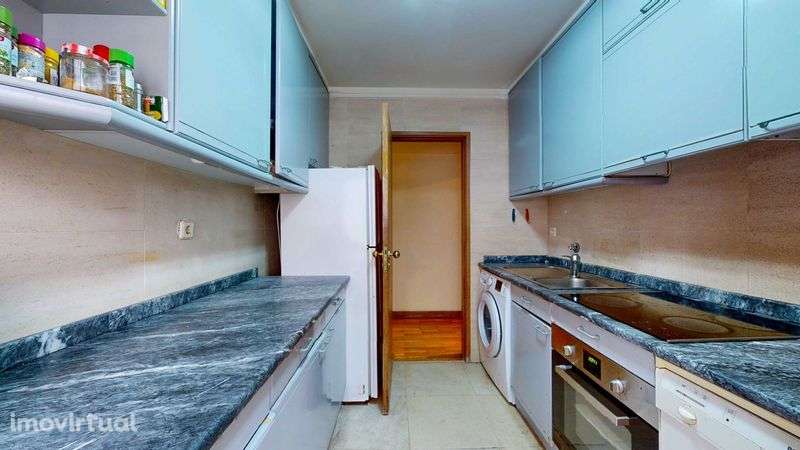 Arrendamento de apartamento t2 na Rua Marques da Silva, 41 - Grande imagem: 4/12