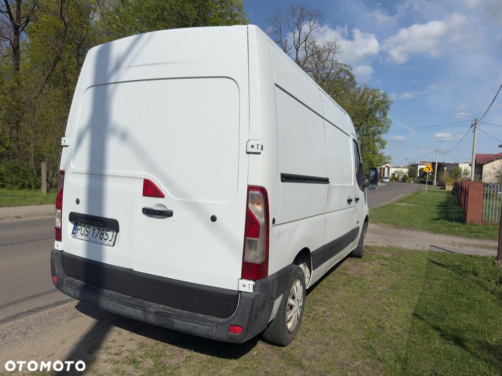 Nissan NV400 - 8
