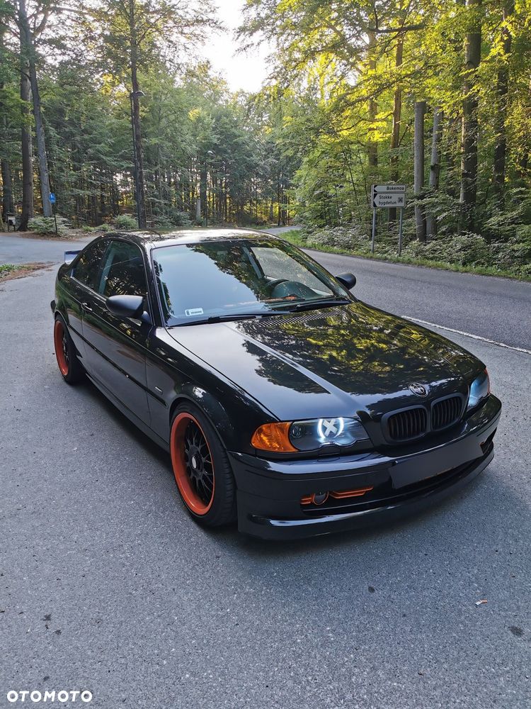 BMW Seria 3 323Ci - 1