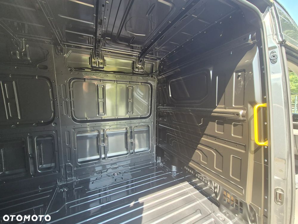 Volkswagen Crafter 35 - 15