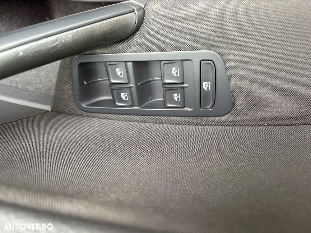 Volkswagen Golf 1.0 TSI Trendline - 11