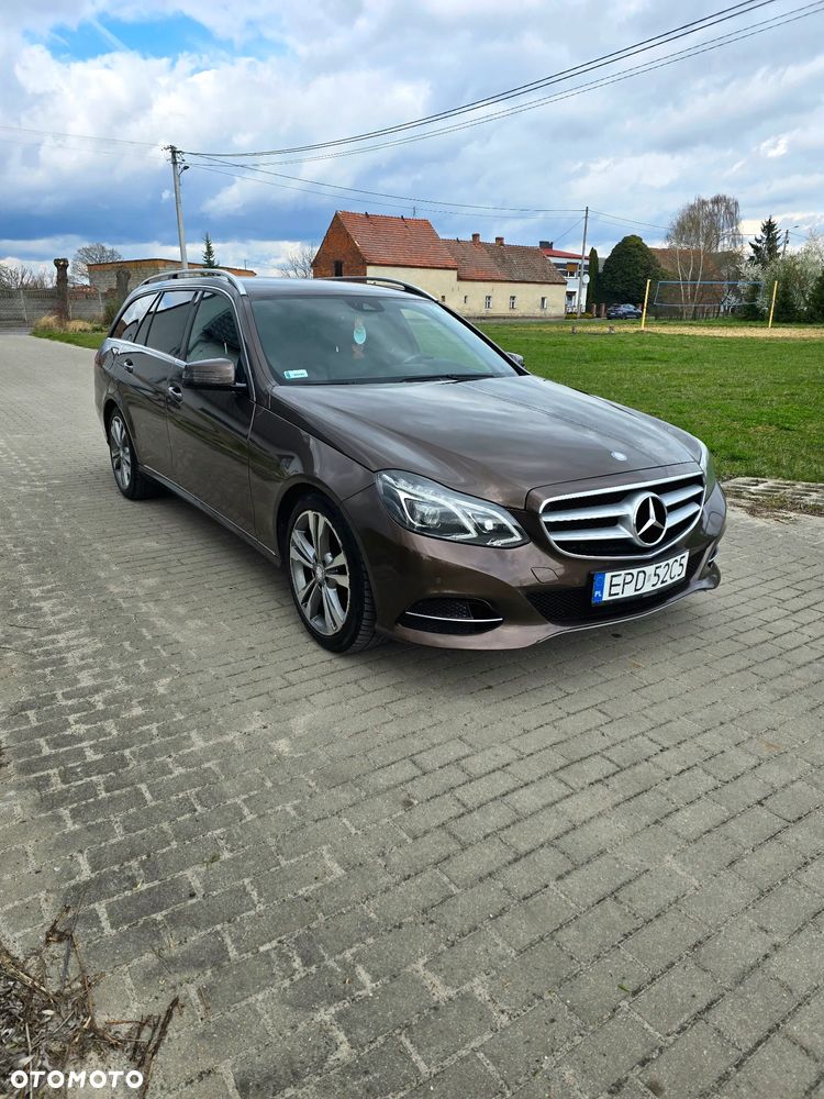 Mercedes-Benz Klasa E 220 BlueTEC 9G-TRONIC Elegance - 3