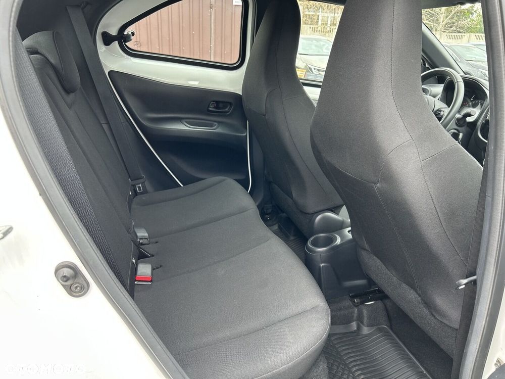 Toyota Aygo X - 12