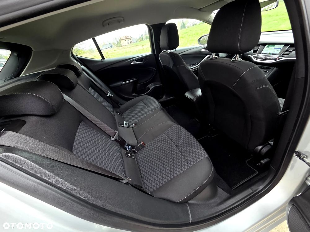 Opel Astra 1.6 CDTI Elite S&S - 26