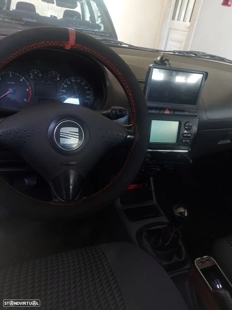 SEAT Ibiza 1.9 TDi Signo - 8