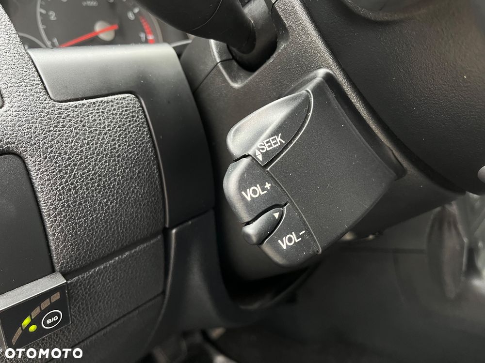 Ford Mondeo 1.8 Ambiente - 13