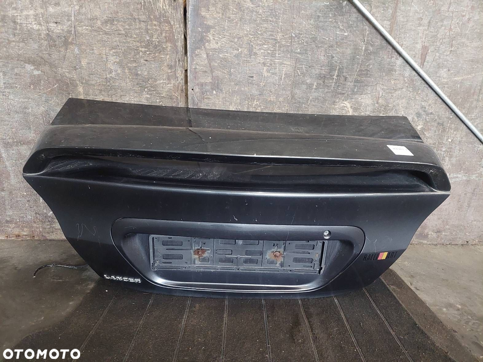 KLAPA BAGAŻNIKA MITSUBISHI LANCER VII SEDAN A02A - 2