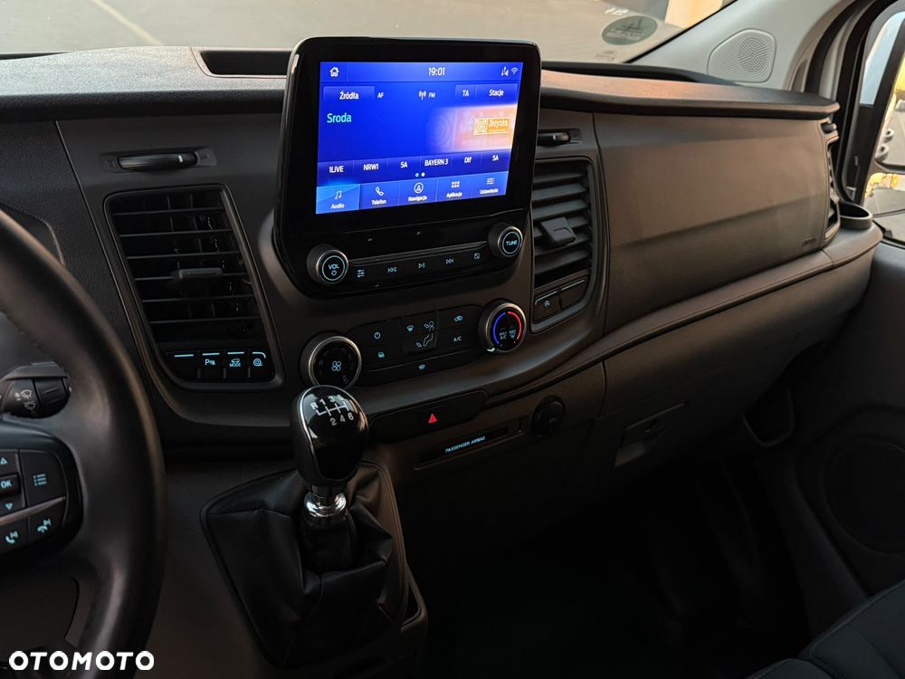 Ford Transit Custom L2H2 - 35