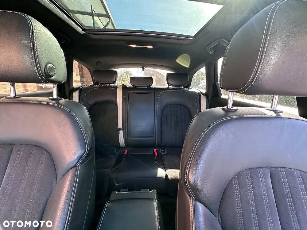 Audi A6 Avant 2.0 TDI Ultra DPF S tronic - 13