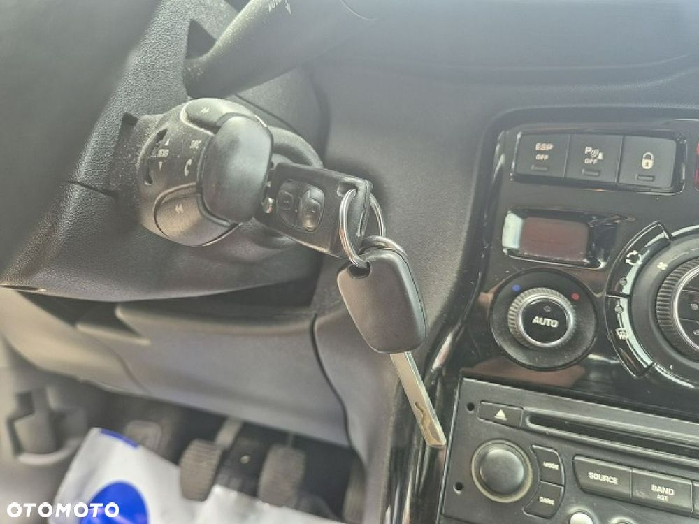 Citroën C3 Picasso 1.4i Exclusive - 26