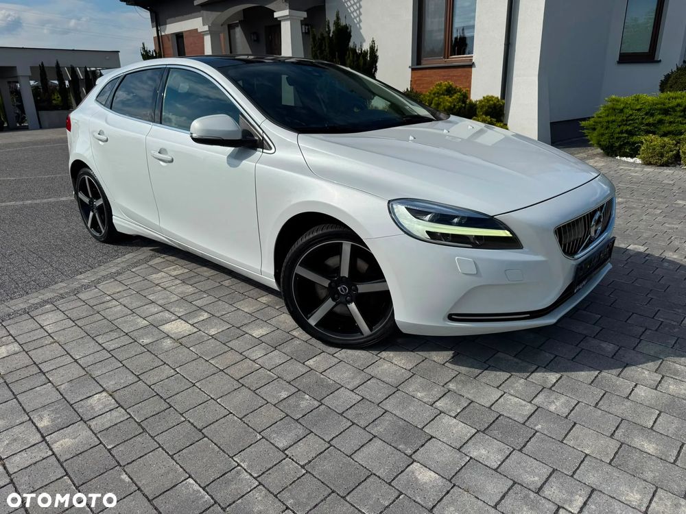 Volvo V40 D3 Drive-E Inscription - 2
