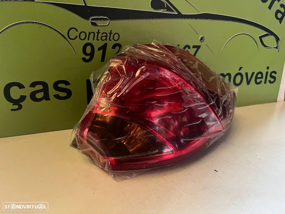 Kia Ceed II - FAROLIM DIREITO - FT497 - 3