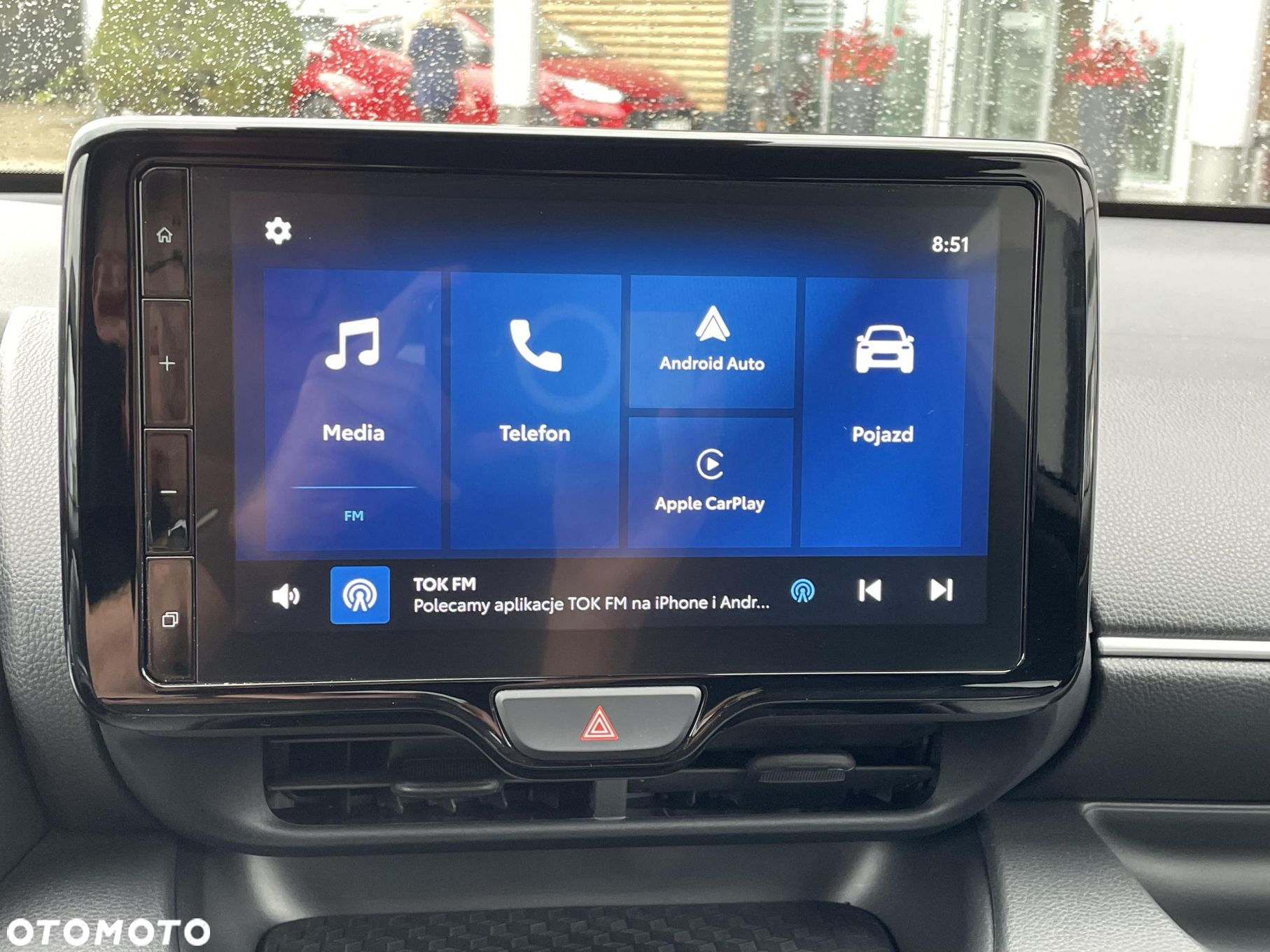 Toyota Yaris Hybrid 1.5 Style - 19