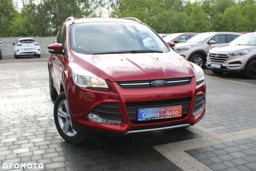 Ford Kuga 1.5 EcoBoost 2x4 Titanium - 9