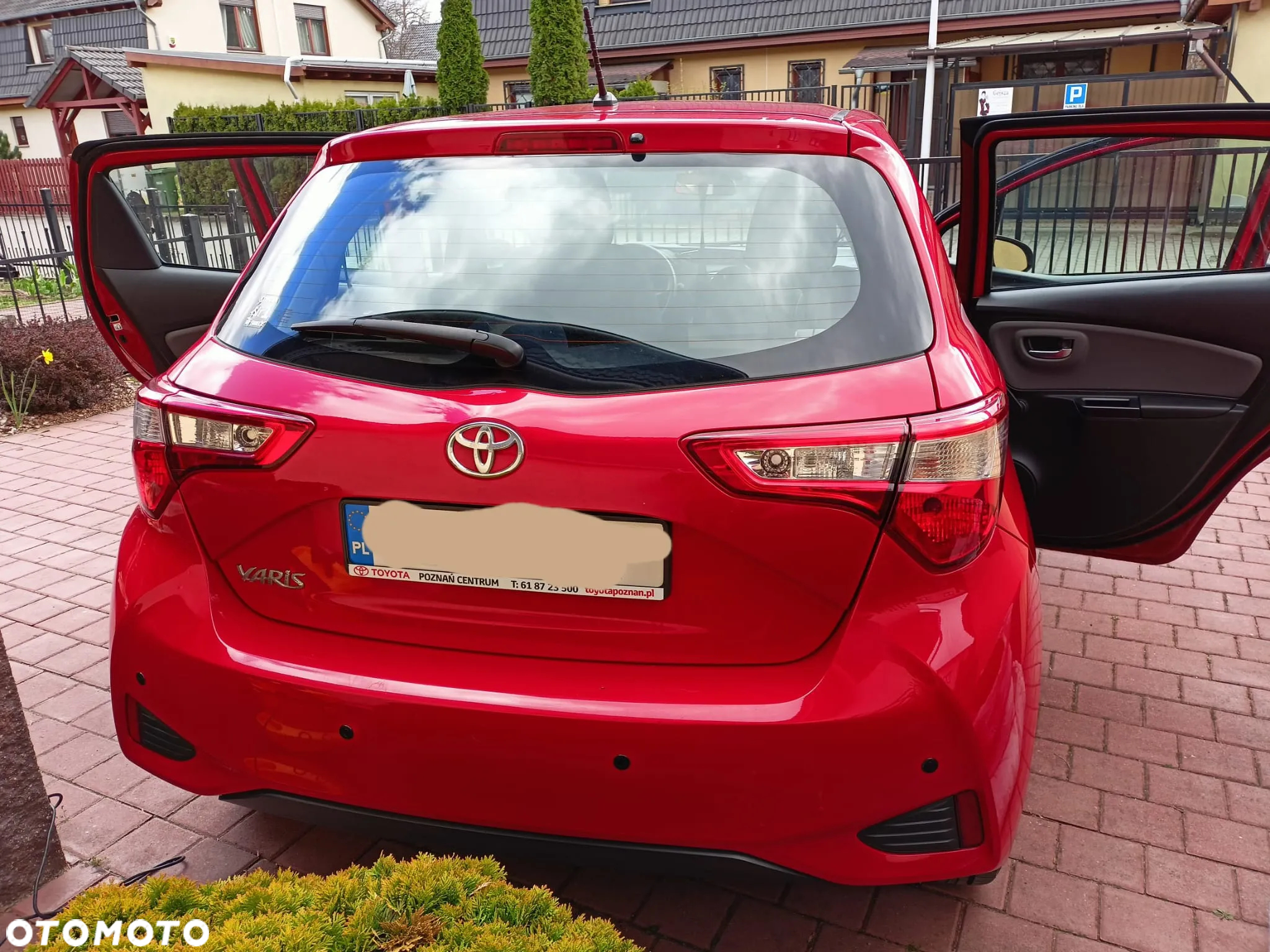 Toyota Yaris 1.5 Premium - 3