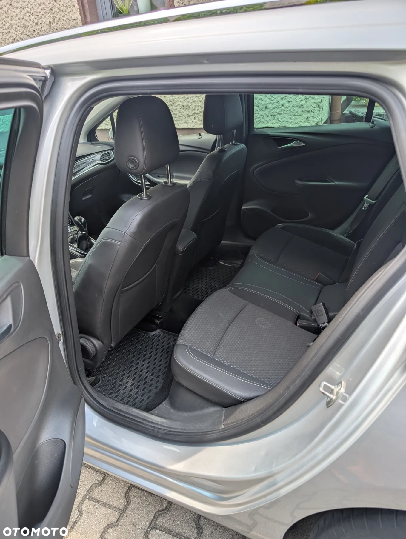 Opel Astra V 1.6 CDTI Dynamic S&S - 14