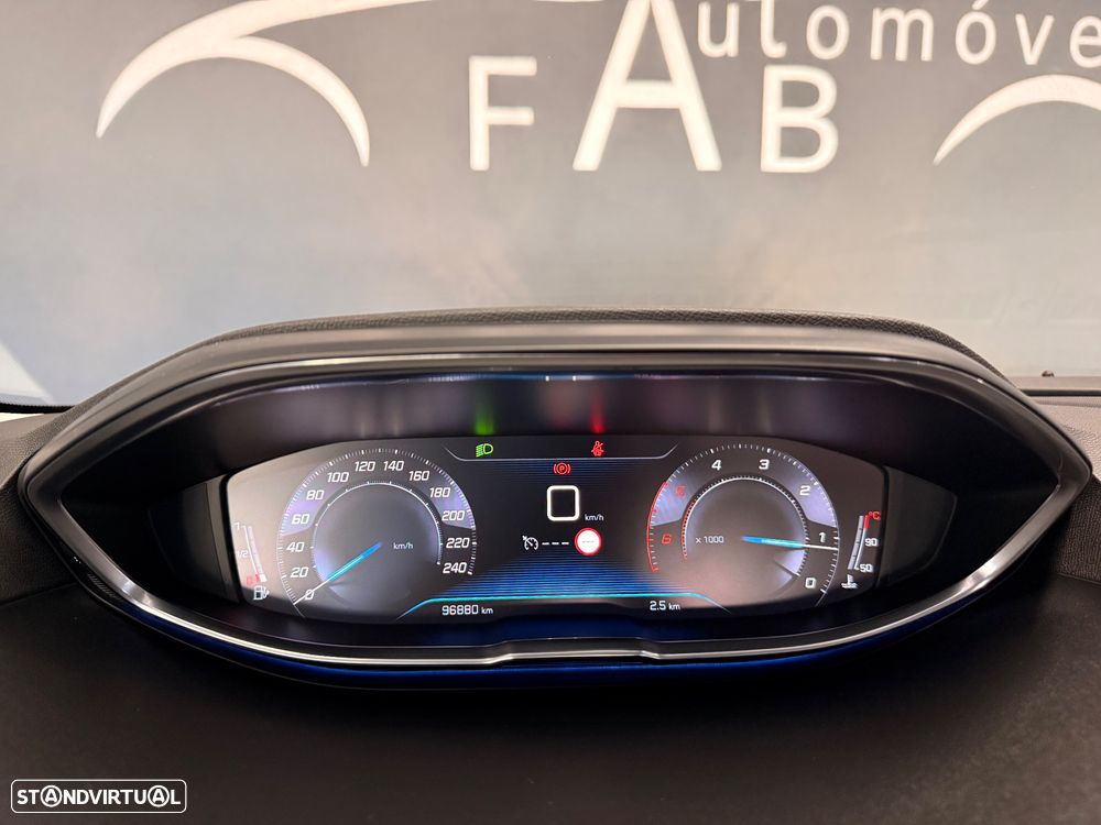 Peugeot 3008 1.5 BlueHDi Allure - 15