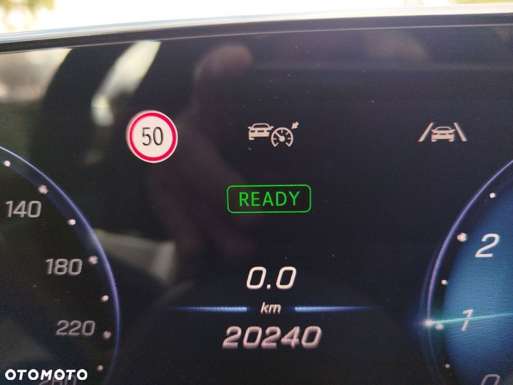 Mercedes-Benz CLA - 17