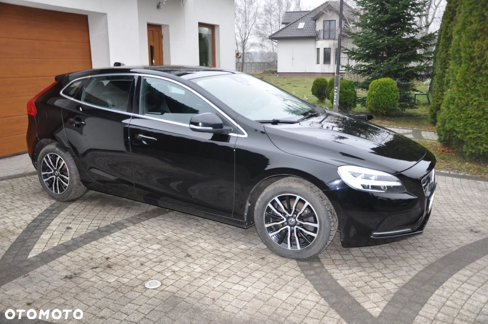 Volvo V40 D2 Inscription - 8