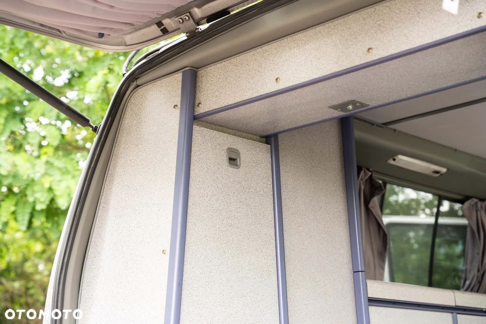 Volkswagen California - 37