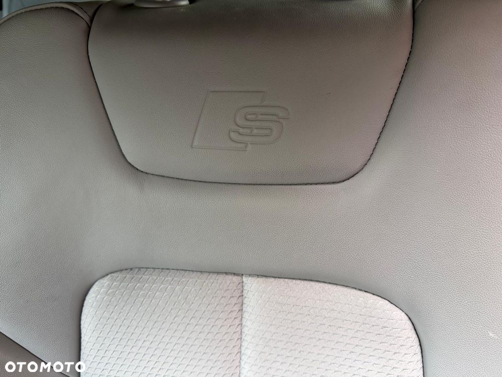 Audi A6 Limousine 55 TFSI e quattro S tronic S line - 7