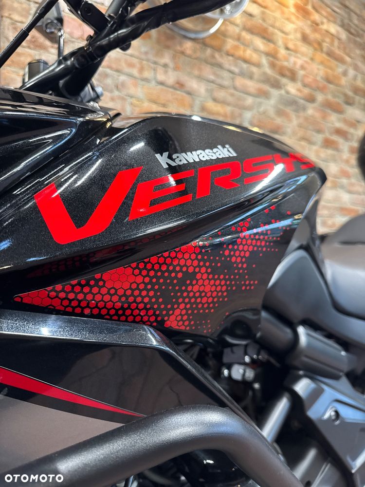 Kawasaki Versys 650 - 22